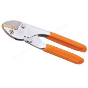 Pruner